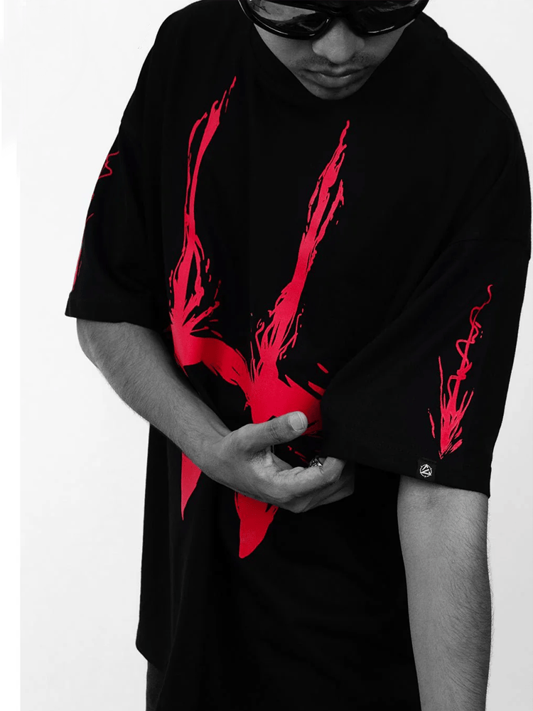 Fashionable  Graphic T-Shirt